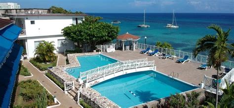 9 Best Beachfront Hotels In Ocho Rios, Jamaica | Trip101