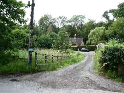 Warren Cottages Oliver Dixon Geograph Britain And Ireland