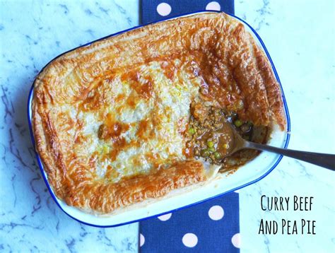 Curry Beef And Pea Pie Curry Beef Mince Recipes Recipes