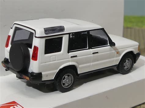 Modellspielwaren Reinhardt Busch Land Rover Discovery Wei