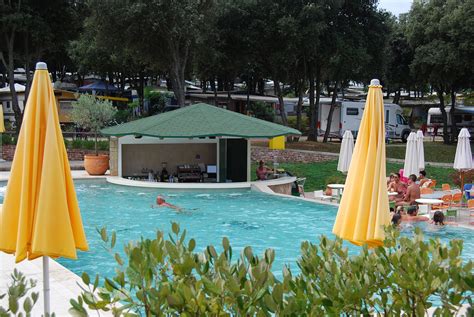 Pools And Beaches Naturist Camp Valalta