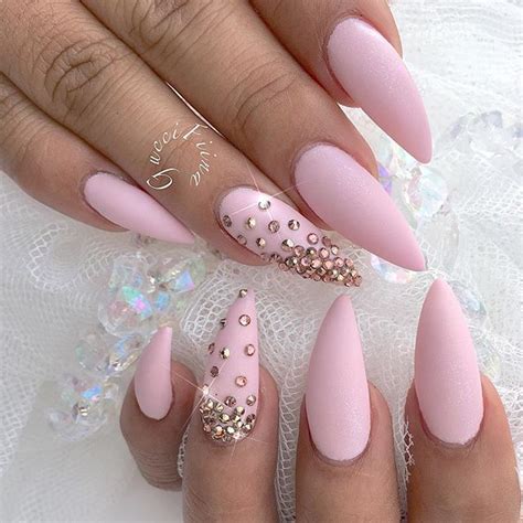 ˢᴬᴺᴰᵞ ᴸᴱ〰ᴳᵁᶜᶜᴵ ᶠᴵᴵᴺᴬ On Instagram “💗 Vsmilez0121” Matte Pink Nails