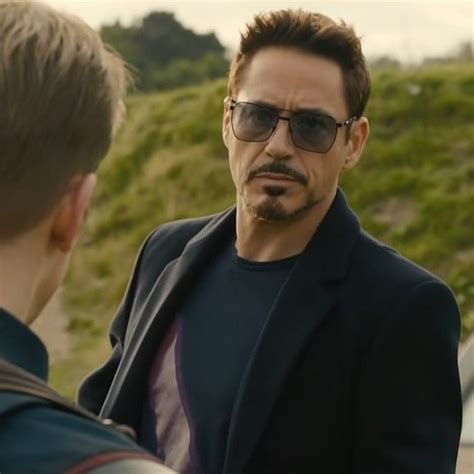 Pin By Enzo On Tony Stark Robert Downey Jr Iron Man Robert Downey Jr Rober Downey Jr