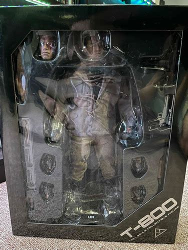 Figura Terminator Hot Toys Tech Noir Sellado Envío gratis