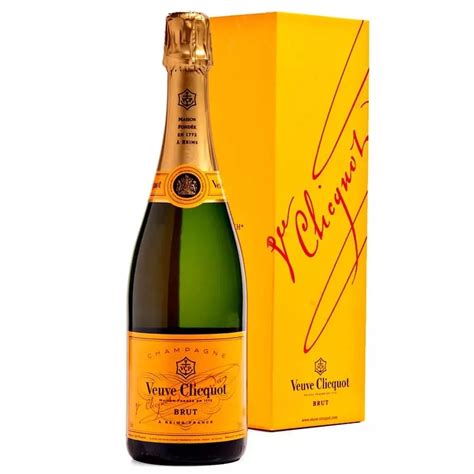 Veuve Clicquot Brut Carte Jaune Champagne NV | UNCORK MEXICO