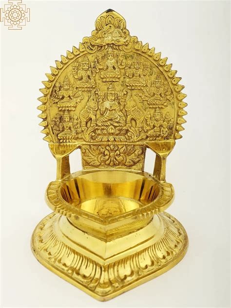 Ashtalakshmi Vilakku Diya In Brass Atelier Yuwa Ciao Jp