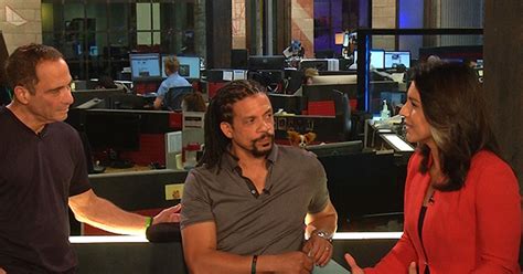 Presidential Candidate Tulsi Gabbard Supports Alyssa Milano S Sex Strike TMZ