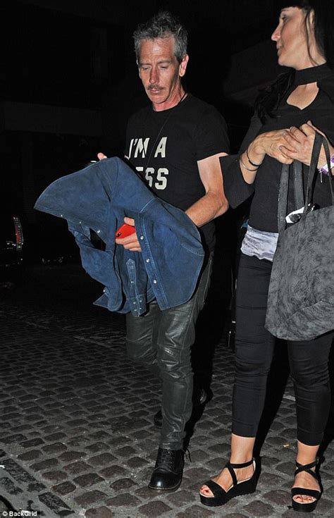 Ben Mendelsohn looks weary and thin partying with Bono | Daily Mail Online