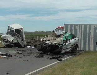 Una Familia Destru Da Por Un Choque En Plena Ruta