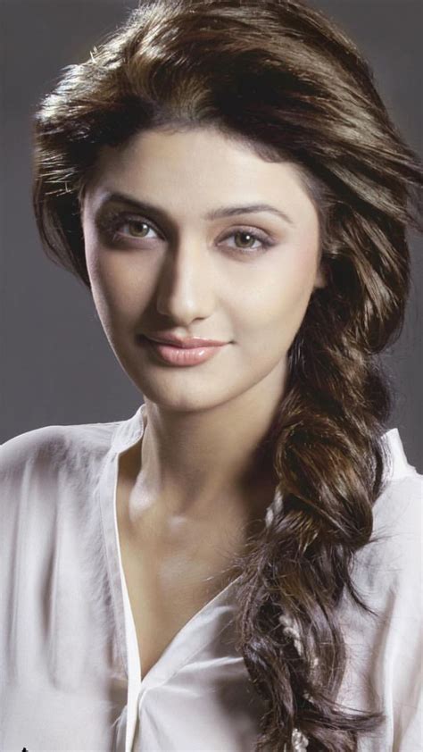 Ragini Khanna 2022