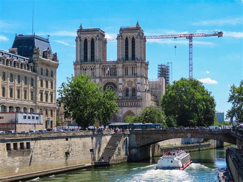 Фотографія Нотр-Дам-де-Пари Cathedrale Notre-Dame de Paris / Станіслав ...
