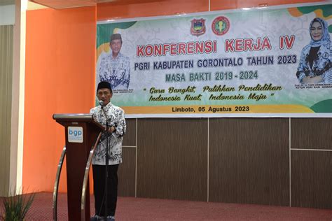 Membuka Konkerkab Iv Pgri Kabupaten Gorontalo Nelson Pgri Dan Dikbud