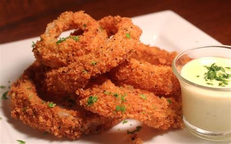 Sextou como fazer onion rings os famosos anéis de cebola Revista