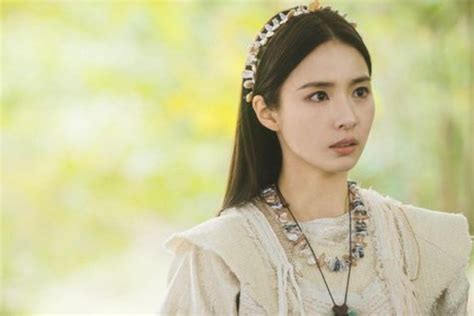 Cek Biodata Dan Daftar Drama Shin Se Kyung Yang Perankan Tan Ya Di