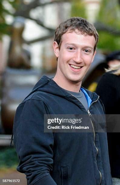 96 Mark Zuckerberg 2004 Stock Photos, High-Res Pictures, and Images ...