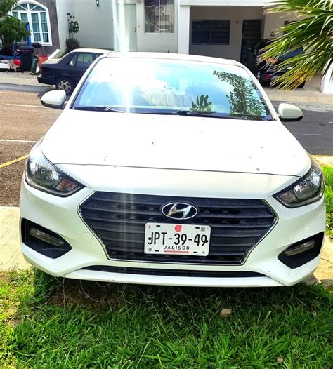 Hyundai Accent HB GL Usado 2018 Color Blanco Precio 213 000