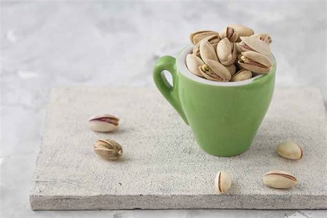 9 Health Benefits Of Pistachio Nuts And Full Nutrition Facts