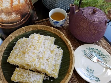 Thai Style Steamed Tapioca Cake