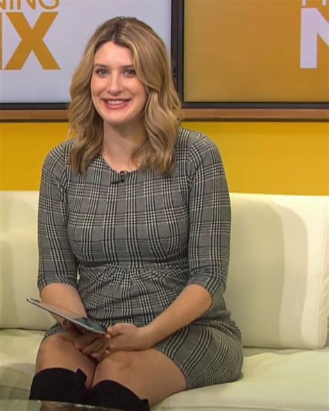 Breana Pitts Wbz Boston 1232023 Rcurvynewswomen