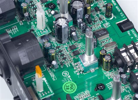 Arturia MiniFuse 2 — двухканальный звуковой интерфейс новой серии