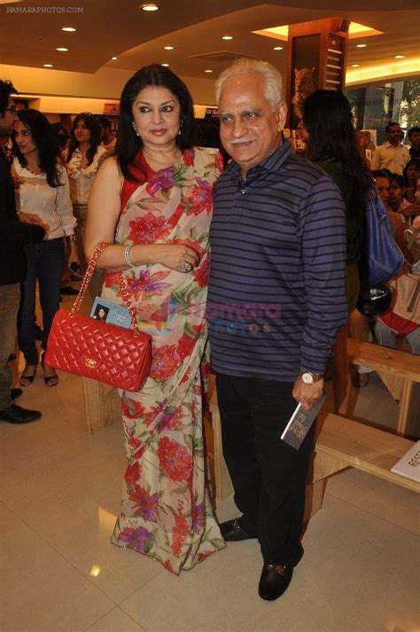 Kiran Sippy Ramesh Sippy Unveils Ayushmann Khurana S Wife Book Souled