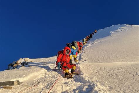 Mount Everest Summit Camile Zsazsa