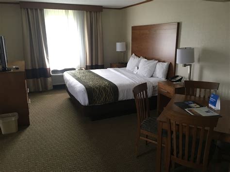 Comfort Inn Millersburg, Ohio, US - Reservations.com