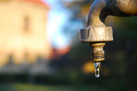 Ordinanza di non potabilità dellacqua ristretta larea del divieto di