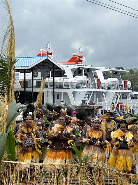 Festival Danau Sentani