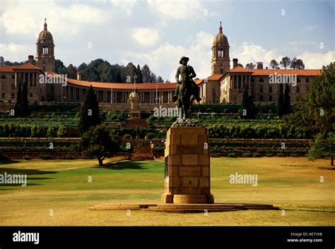 Union Building home of South African parliament in Pretoria Stock Photo - Alamy