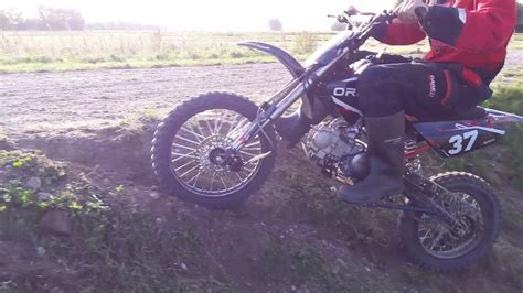 Pitbike Orion 125cc En Een Lifan 125cc YouTube