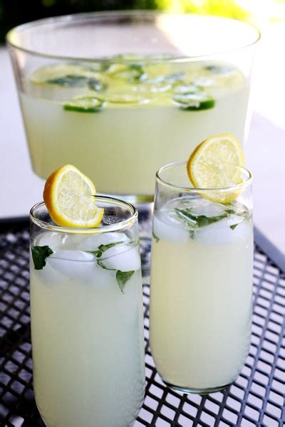 Sparkling Basil Lemonade