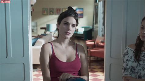 Mika Guluzian Nude Pics Pagina