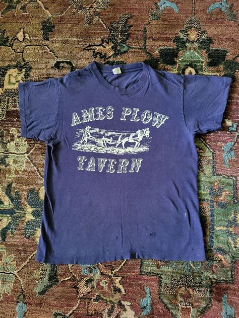 Vtg 1970s Hanes Ames Plow Tavern Bar Boston Mass Blue Gem