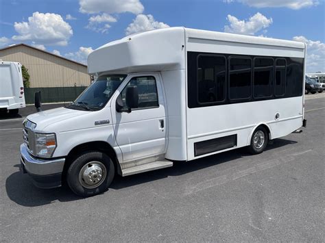 Turtle Top Ford E Passenger Shuttle Bus