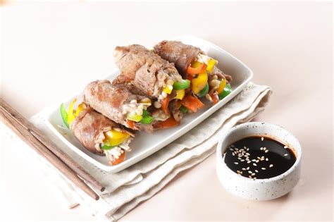 Premium Photo Bulgogi Rolls Or Beef Rolls Stuffed With Sweet Pepper
