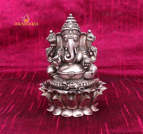 Oxidised Silver Ganesha 92 5 In 2021 Silver Pooja Items Hindu Jewelry Indian Sculpture