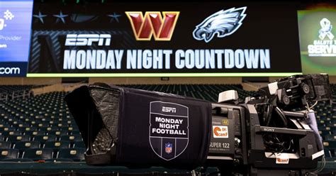 Scott Van Pelt To Host Espns Monday Night Football Pregame Show Per