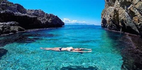 Este paraíso italiano ofrece pagarle a los turistas vuelo y hospedaje