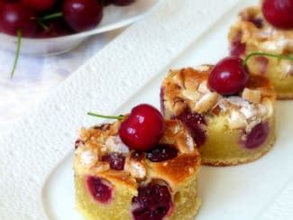 Cake d automne aux figues cardamome et noix de pécan Recette par