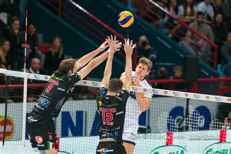 Pallavolo Superlega Azimut Modena La Malasorte Contro Gli Opposto