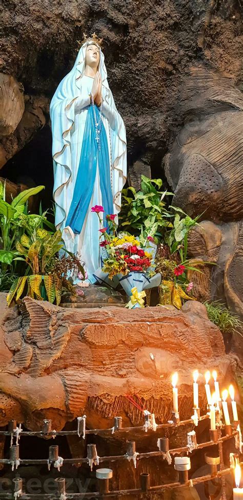 Estatua De Santo Virgen Mar A En Romano Cat Lico Iglesia En El Cueva