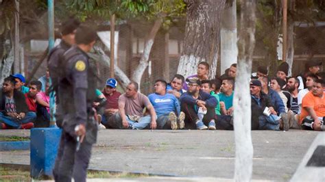 Imágenes del infierno que vivieron durante nueve horas los reos en una