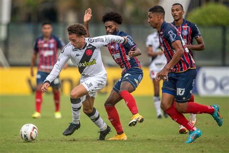 Futebol Brasileiro golaço de Figueiredo Vasco derrota o Bahia e