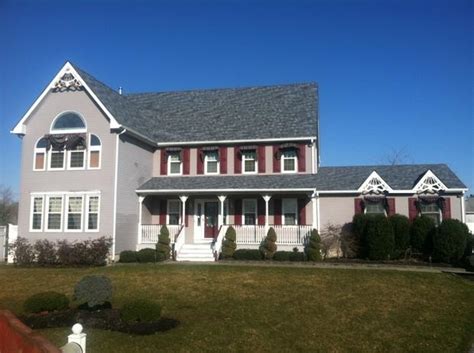 How to Choose Exterior Paint Colors | Ideas for Color Schemes