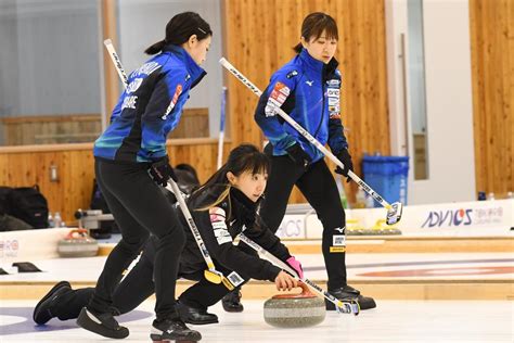 【カーリング】ロコ・ソラーレが今季初戦で白星 肉体磨いた藤沢五月「体重戻す事を考えていた」 スポーツ写真ニュース 日刊スポーツ