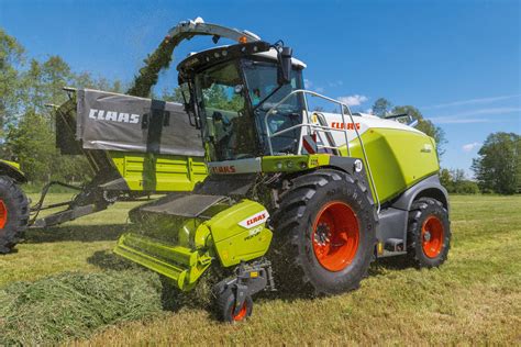 New Functions For Claas Jaguar 2023 Model Range Wheels And Fields