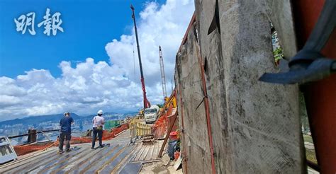 山頂地盤男工遭吊臂勾擊中 頭傷自行求診 1415 20240713 港聞 即時新聞 明報新聞網