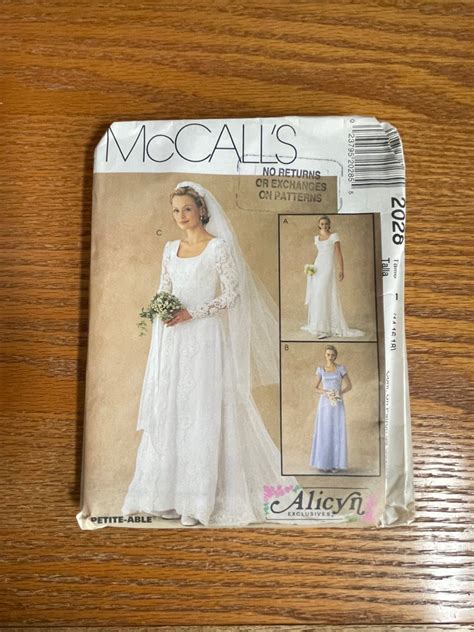 Uncut Patternmisses Gownsewing Patternpetite Ablemccalls 2028