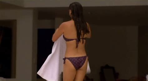 Naked Sara Maldonado In La Reina Del Sur